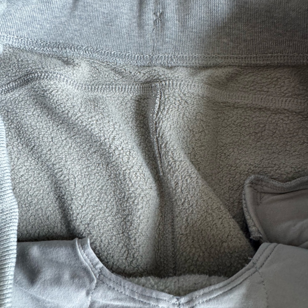 Lululemon men’s winter Fleece Sweatpants - Picture 3 of 6